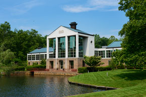 Exterior photo of Boar's Head Pointe